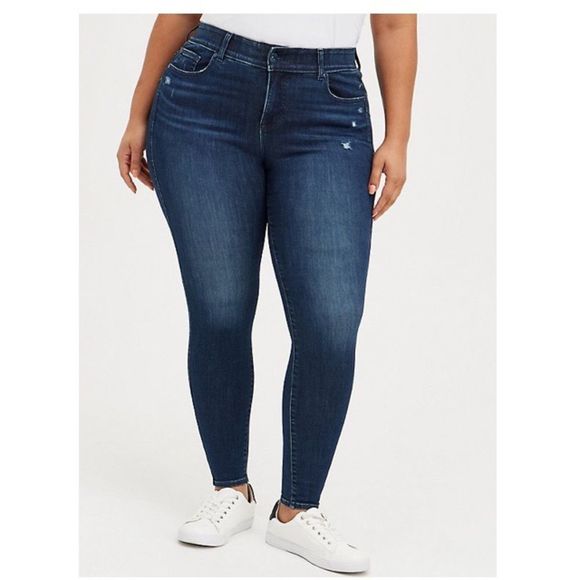 torrid Denim - TORRID bombshell skinny jean medium wash size 14
